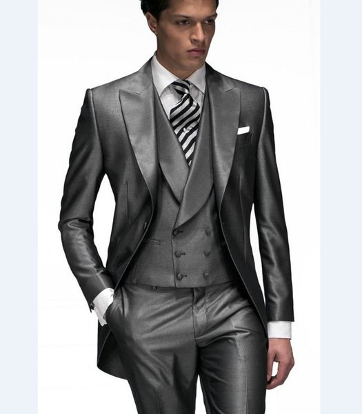 Personnaliser Argent Gris Tailcoat Groom Tuxedos Matin Style Hommes De Mariage Porter Excellent Hommes Formelle Costume De Fête De Bal (Veste + Pantalon + Cravate + Gilet) 940