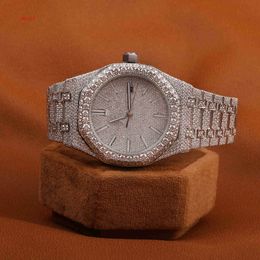 Aangepaste merk Full Iced Out Out Hoge Kwaliteit luxe zilveren originele hiphopmannen Moissanite Diamond Pols Watch