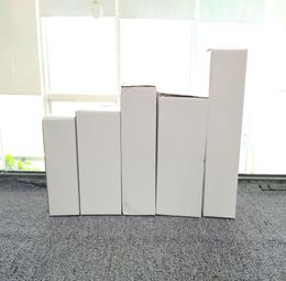 Boîtes d'emballage de tasse personnalisées 20 oz Skinny Tubler Boîte d'emballage Personnalisez divers modèles Marchandises rapides Boîtes pliantes blanches pour plusieurs 2388157