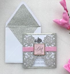 Aangepaste glitter zilveren laser gesneden bruiloft uitnodigingen met buikband verjaardag uitnodigingskaarten 100SetSexpress 3963967