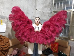 Ailes d'ange en plumes d'autruche bordeaux personnalisées de haute qualité, accessoires de tir de décoration murale de mariage incroyables faits à la main