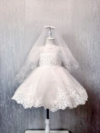 Robe de mariée des filles personnalisées avec robes de coiffure mode enfants fille fille de fête de noyale de haute qualité h