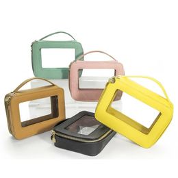 Lettres personnalisées coloré saffiano portable colorée cosmétique Voyage de maquillage transparent Sac de cosmétique PVC Sac de lavage TPU