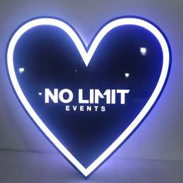 Aangepaste logo Fulcolor oplaadbare liefdevolle hart LED-box voor feestnachtclub