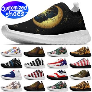 Amateurs de chaussures personnalisées chaussures de course dessin animé d'art de la Saint-Valentin les chaussures de bricolage Old Glory chaussures décontractées hommes femmes chaussures baskets d'extérieur noir rouge grande taille eur 35-48