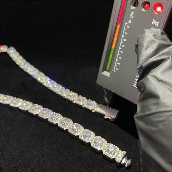 Cadena de eslabones cubanos de diamantes de lujo de alta calidad personalizada Iced Out Hip Hop 925 Sterling Silver Vvs Moissanite Cuban Necklace