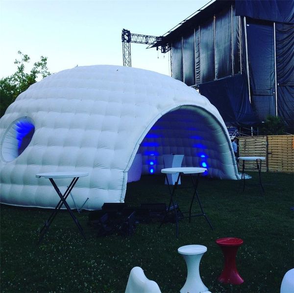 Carpa inflable Oxford blanca personalizada para bodas, discoteca, carpa para césped, Air Igloo Bar, Luna Building, alquiler de globos para fiestas con soplador, gratis por barco aéreo