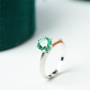 Cut Emerald Diamond Ring Rhodium Plated Green Moissanite Test 6 Claw Trouwring voor vrouwen