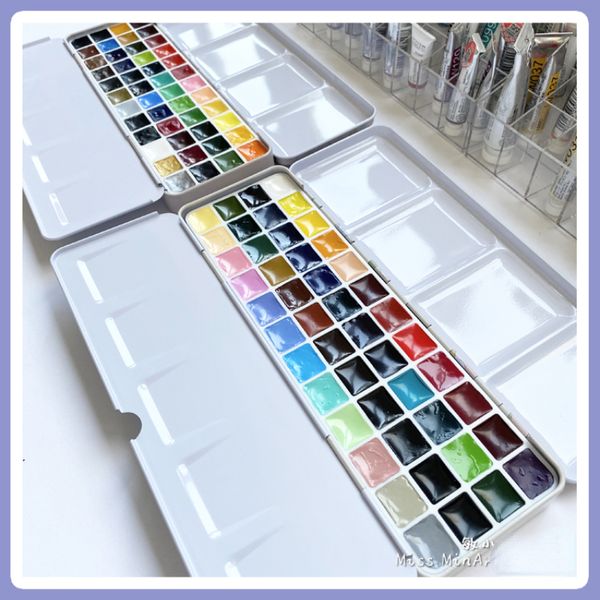 Lindas 24 piezas de media sartenes pinturas al óleo de acuarela de latas Caja de pintura de paleta vacía Bandeja de pintura de almacenamiento para suministro de pintura de arte