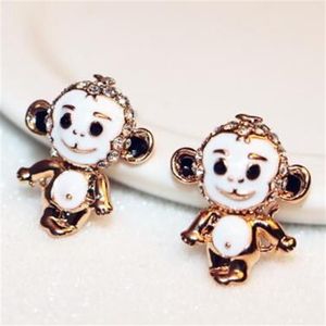 Boucles d'oreilles de forme de singe mignon pour les femmes filles blanches en émail or plaqué vintage boucles d'oreilles accessoires de bijoux 268m