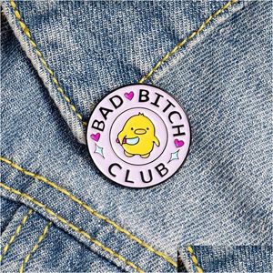 Schattige Dieren Slechte Bitch Club Ronde Broche Creatieve Kleine Gele Eend Cartoon Mes Pin Badge Revers Vrouwelijke Student Mode Roze gift Drop Del