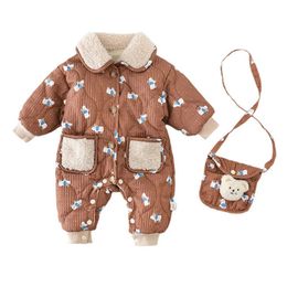 Mignon Bear Hiver Baby Baber épaississer enlefré