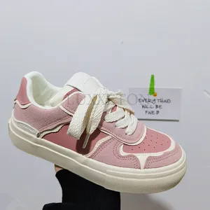 Mignon chaussures décontractées baskets 745 rose couleurs mélangées sport Style toile mode printemps Version coréenne plat esprit 76568