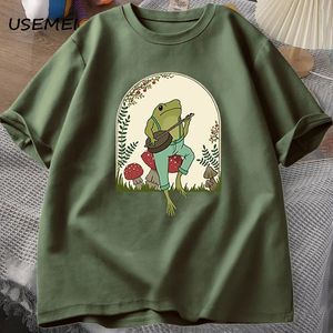 Mignon cottagecore tshirts grenouille esthétique jouant le banjo sur des champignons t-shirts mecs d'été coton à manches courtes