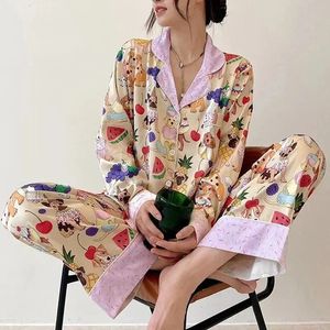 Leuke hond geprinte pyjama's voor dames lente en herfst luie stijl zoete huiskleding zijden pyjama's voor dames slaapkleding 240429