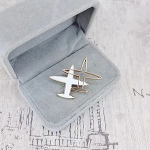 Mignon Double avion broche femmes hommes avion broches costume épinglette pour cadeau fête bijoux de mode