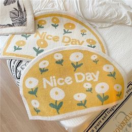 Cute Flowers Rug In The Bedroom Non-Slip Absorbent Bath Mat Entrance Door Mat Living Room Decoration Kitchen CarpetHanging