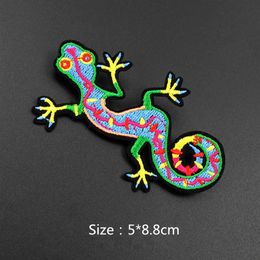 Leuke Gecko Kleding Geborduurde Patch Applique voor Rugzak Jas Jeans Strijkijzer op Naaien Bijgesneden Stickers Badges244J