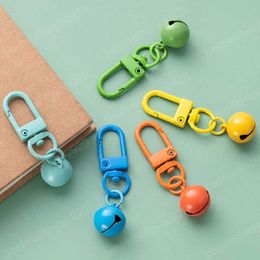 Schattige geometrie metalen sleutelhanger hanger meisjes snuisterij multicolor met klokkenpaar tas tas mobiele telefoon accessoires hoofdtoets case sleutelhanger