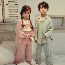 Leuke meisjesjongen jacquard katoenen pyjamasets. Peuter Kid's prinses kanten pyjama set slaap loungewear. Kinderkleding 240108