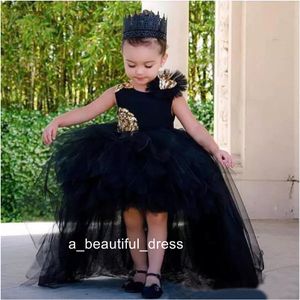 Leuke hi-lo zwarte meisjes pageant jurken 3d bloem gouden appliques bloem meisje jurken kinderen formele slijtage FG1322