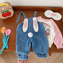 Lindos niños niñas monos 0-6 años niños conejito bola de oreja suelta mono de mezclilla pantalón con tirantes pantalones vaqueros prendas de vestir ropa de otoño 240108