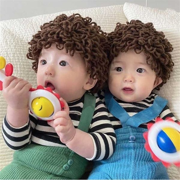 Cute Kids Hats Old Lady Woman Wild Curly Hair Wig Cap Gorros de punto Niños Bebé Sombreros y gorras Accesorios Pography Props 211023