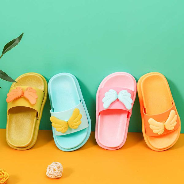 Mignon Enfants Pantoufles pour Garçons Filles Ailes D'ange Macarons Été Plage Enfants Diapositives Maison En Plein Air Plat Toddler Pantoufles Chaussures 210713