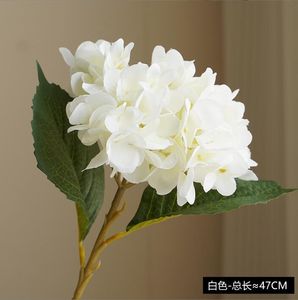 Tête de fleur d'hortensia artificielle fausses fleurs en soie avec feuille de tige pour les pièces maîtresses de mariage pour la maison homebouquet décoratif en blanc vert rose royal 15 couleurs