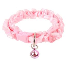 Collier pour animaux de compagnie mignon en dentelle mignonne