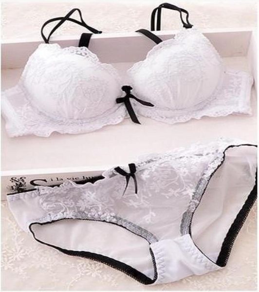 Mignon rose rassembler sexy blanc dentelle broderie pad mince modèles filles sous-vêtements soutien-gorge Set8668396