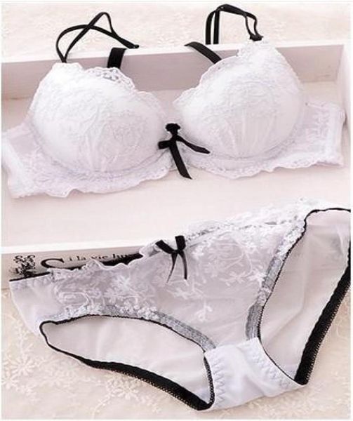 Conjunto de sujetador de ropa interior para niñas, modelos finos con almohadilla bordada de encaje blanco sexy, color rosa bonito, Set7188073