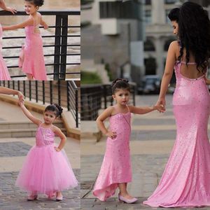 Leuke roze spaghetti baby jurk met tutu afneembare overskirt 2017 zomer kristallen kralen hoge lage bloem meisje jurken meisjes pageant jurken