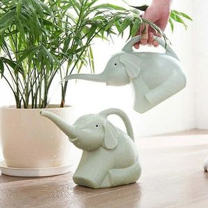 Mignon en plastique Elephant Forme d'eau Pot peut planter l'irrigation extérieure accessoires de maison outils de jardinage Équipement Supplies de jardin 240425