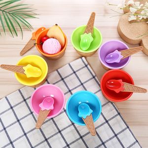 Leuke plastic ijs kom met lepel eco-vriendelijke dessert kleurrijke taart kommen container set cup kinderen servies M1460