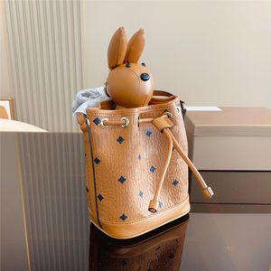 Luxe Zoo-collectie Visetos Rabbit Designer-tas Mini-emmervormige tas Interne open zak en kaartsleuf Niet-verwijderbare schouderriem MWDAABF03CO001 Dhgate-tassen