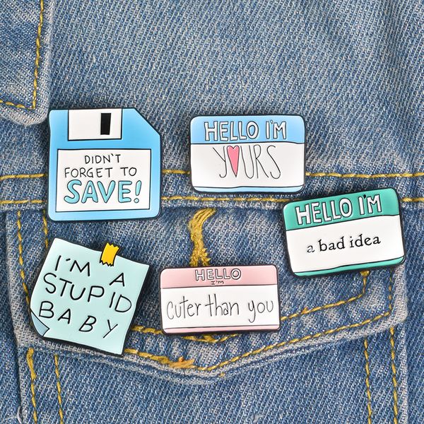 Broches broches pour femmes mignon petit drôle Bonjour je suis émail noël Demin chemise décor broche broche métal Kawaii Badge bijoux de mode