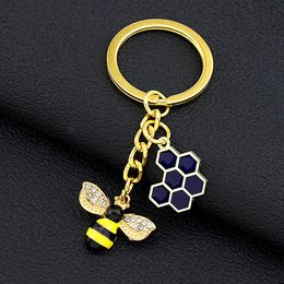 Schattige vrouwen zeshoek honingraat Rhinestone Bee Keychain Couple Insect Key Ring Chains Charm Bag Beyring Accessoires