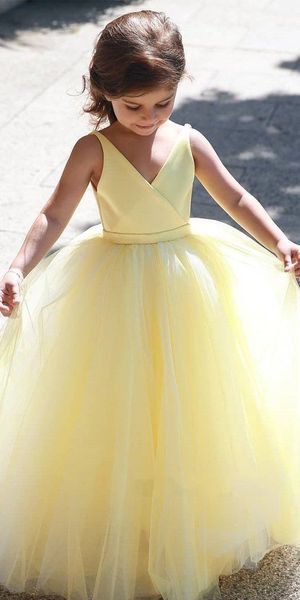 Lindo amarillo princesa vestidos de niña de flores con cuello en v vestido de bola de tul vestido largo del desfile del niño vestido de fiesta para niños vestido de primera comunión 3121