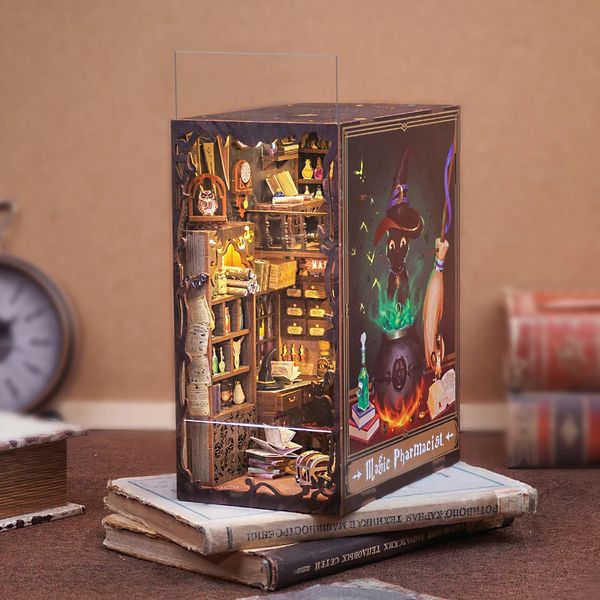 CUTEBEE DIY книжный уголок комплект миниатюрный кукольный дом домашний сенсорный светильник пылезащитный чехол модель здания игрушки подарки волшебный фармацевт 240111