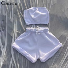 Cutenew Casual Coton Sportswear Deux Pièces Ensemble Femmes Poitrine Wrap Top + Cordon Élastique Shorts Ensemble Assorti Athleisure Tenues Y0702