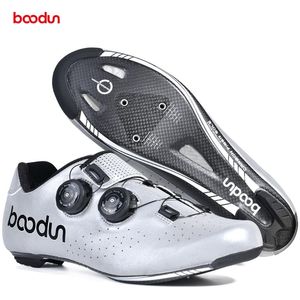 Cycling Footwear Road Bike Zelfvergrendelingsschoenen Koolstofvezel Zolen Reflecterende ultralicht racetriattriatlonapparatuur