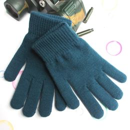 Gants de cyclisme 1 paire d'hiver femmes gants tricotés en cachemire automne chauffe-main épaissir doublure mitaines à doigts complets ski gants de poignet courts 231114