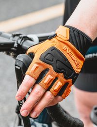 Fietsende handschoenen Inbike Aankomst MTB Bike Gloves Zomer half vinger fietsen handschoenen voor mannen vrouwen ademende sportfietshandschoenen MH010 230317