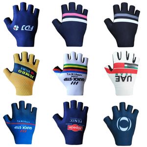 Gants cyclistes Pro Team 2022 Gants cyclistes Gants de vélo de route respirant Men Sports Half Finger Anti Slip Mtb Bicycle Glove T221019