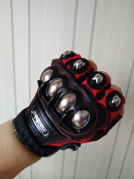 Guantes de ciclismo Táctico Acero Seguridad Equipo al aire libre Brass Knuckle Motocicleta Powersports Racing Bicicleta Autodefensa para hombre 230801