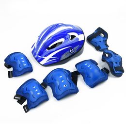 Fietshelmen 7 stks Kid Kind Roller Fietshelm Knie Pols Guard Elleboog Pad Set Fietsen Beschermende uitrusting Sets Kinderen Rijveiligheid Bescherming 230607