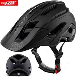 Cycling helmen batfox ultralight cycling helm fiets titanium zwarte helm in-mold mtb fietshelmen hoogwaardige eps+pc volwassen fietshelm p230419