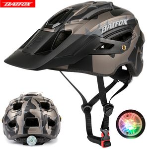 Casques de cyclistes Casco Batfox Bicycle Casque pour les hommes Capacete IntegrallyMold Ciclismo Mountain Bike Outdoor Sports Mtb 230801