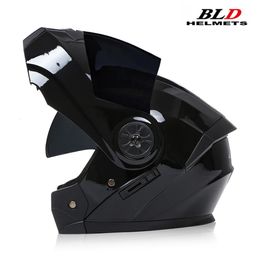 Casques de cyclisme Haute qualité BLD Moto casque intégral quatre saisons Motocross course modulaire rabattable Casco Moto hommes femmes hors route casque 231120